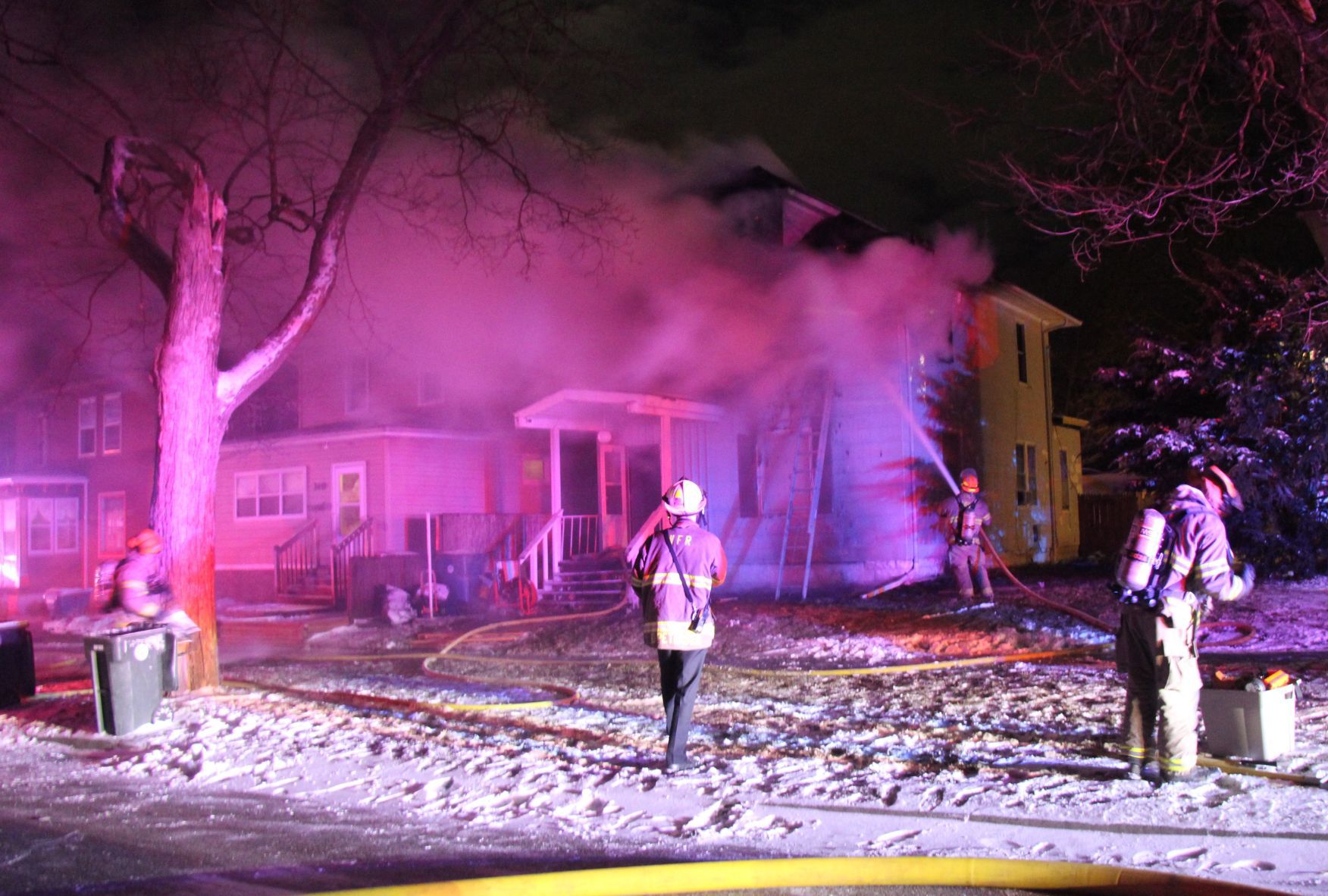 040418jr-locust-fire-1